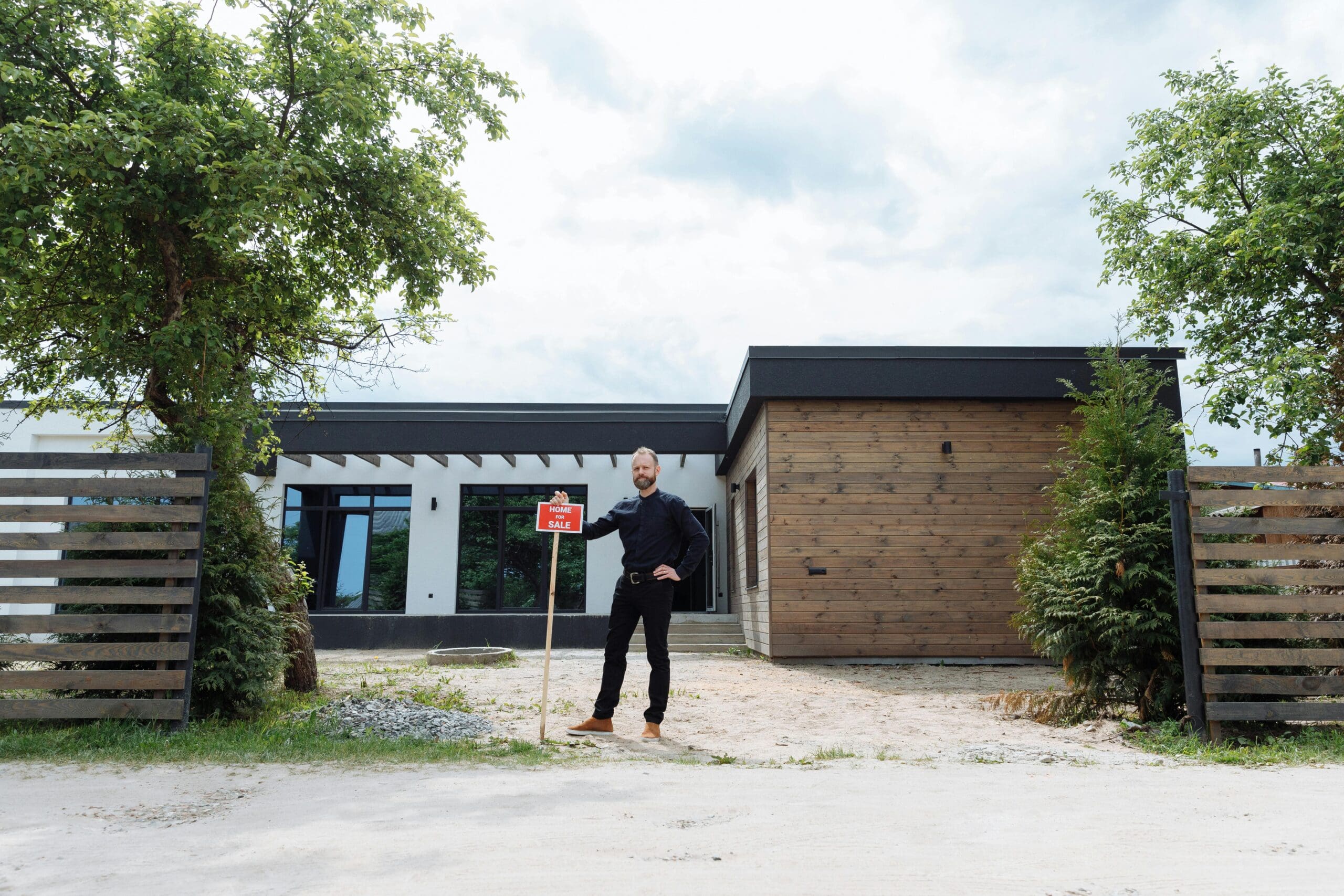 Property Management Photo scaled